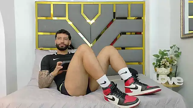 yorbymaxx online show from 10/08/25, 02:07