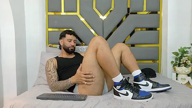 yorbymaxx online show from 10/07/25, 02:07