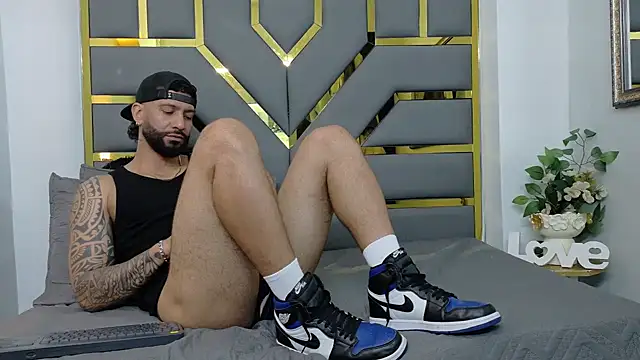 yorbymaxx online show from 10/03/25, 03:13