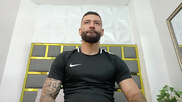 yorbymaxx online show from 11/04/25, 02:43