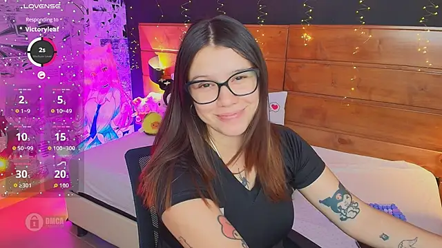 hanna kimura online show from 09/30/25, 07:53