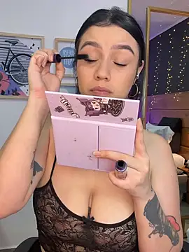 Snapshot of hanna_kimura chatting on 02/28/26, 07:57 hanna kimura online show from 02/28/26, 07:57