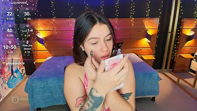 hanna kimura online show from 09/22/25, 07:53