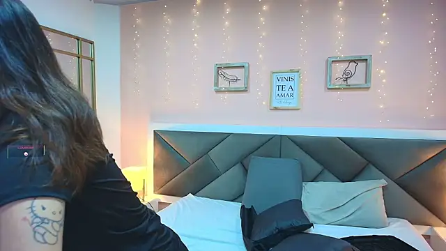 hanna kimura online show from 12/21/25, 12:24