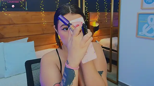 hanna kimura online show from 01/11/26, 07:43