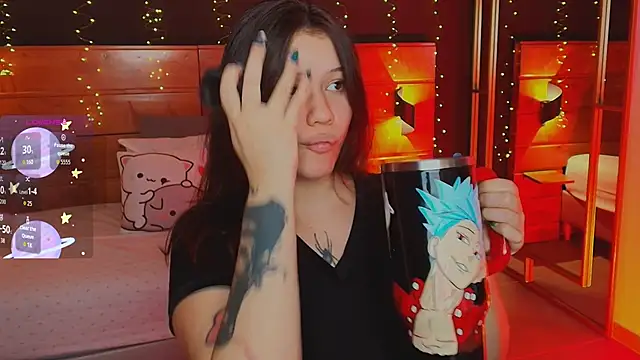 hanna kimura online show from 11/10/25, 07:41