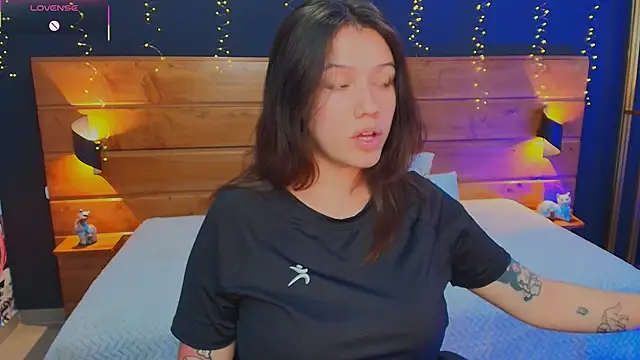 hanna kimura online show from 01/12/26, 08:04