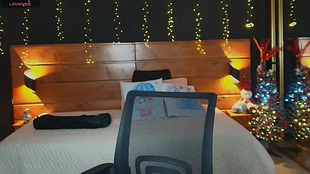 hanna kimura online show from 12/03/25, 07:46