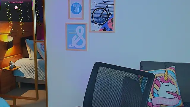 hanna kimura online show from 01/06/26, 07:40