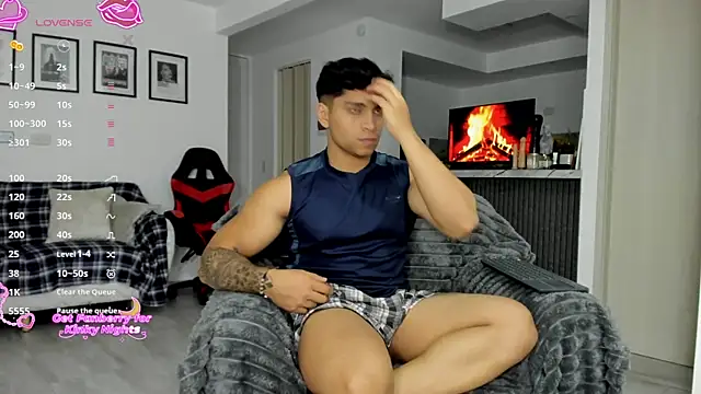 Nicolasmontoya16 online show from 11/30/25, 01:28