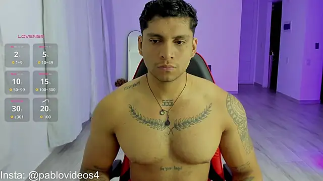 Snapshot of Nicolasmontoya16 chatting on 10/01/25, 11:30 Nicolasmontoya16 online show from 10/01/25, 11:30