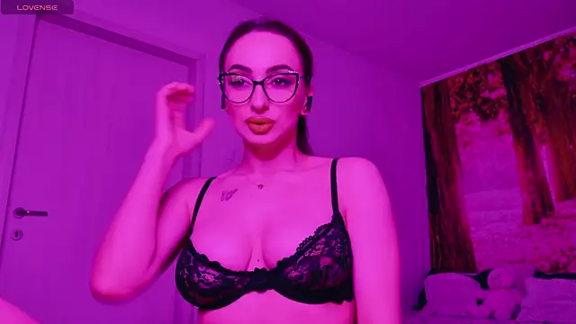 AuraPure online show from 09/24/25, 11:10