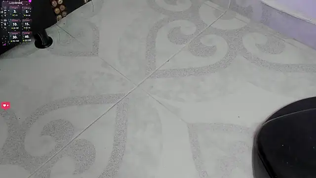 Snapshot of yasmin_rahal chatting on 02/19/26, 03:42 yasmin rahal online show from 02/19/26, 03:42