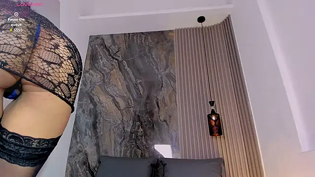 Maia 520 online show from 09/24/25, 06:14