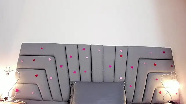 Maia 520 online show from 03/04/26, 05:10