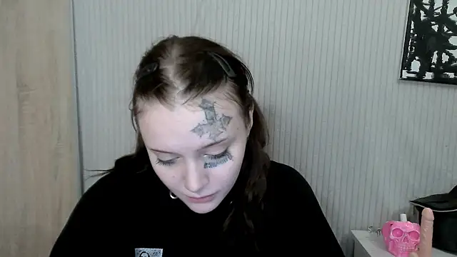 eva sunshine blue eyes online show from 07/12/26, 06:42