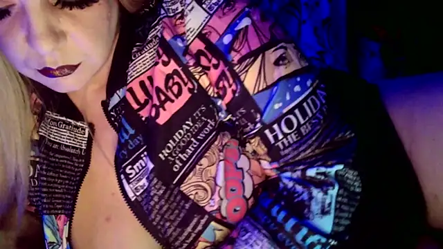 VanessaSpade online show from 11/13/25, 06:50