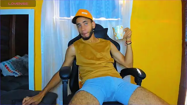 Alex bigcock11  online show from 11/26/25, 03:12