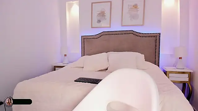 Amy azaela online show from 01/07/26, 11:10