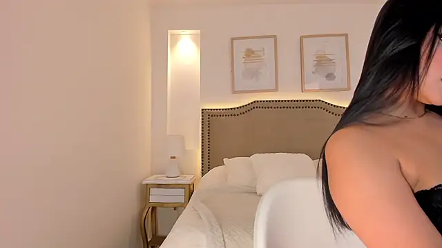 Amy azaela online show from 12/15/25, 10:15