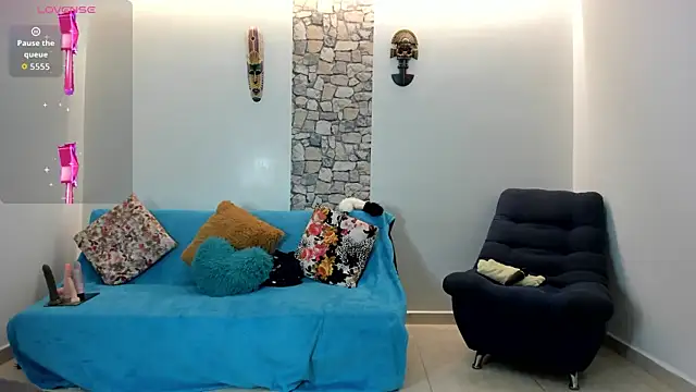 Snapshot of PIINK_2025 chatting on 11/19/25, 03:23 PIINK 2025 online show from 11/19/25, 03:23