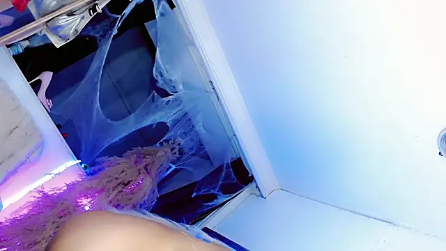 ravenous charmer online show from 11/02/25, 08:30