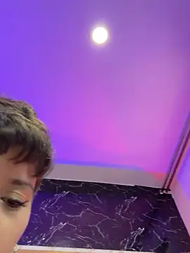 DayanaDG online show from 11/16/25, 10:13