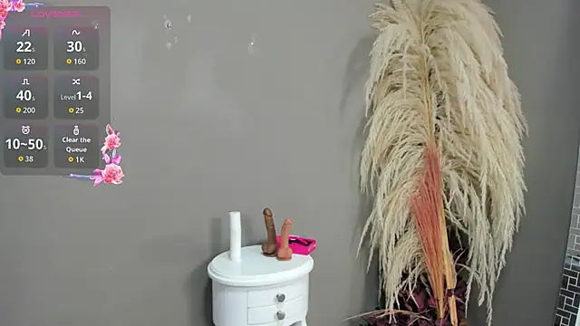 sienna glow online show from 04/16/26, 01:45