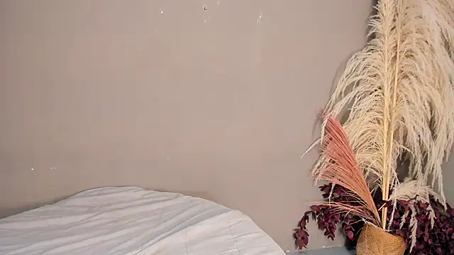 sienna glow online show from 03/19/26, 12:05