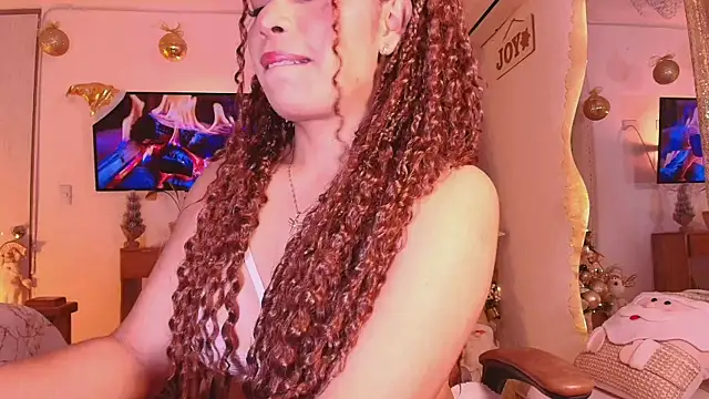 megansan  online show from 12/15/25, 11:38