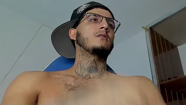 Snapshot of Lord_Luciferhot_Dirty666 chatting on 06/20/26, 10:15 Lord Luciferhot Dirty666 online show from 06/20/26, 10:15
