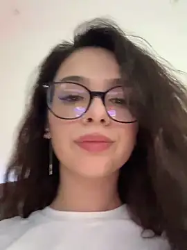 Sophiex belle online show from 04/15/26, 05:39