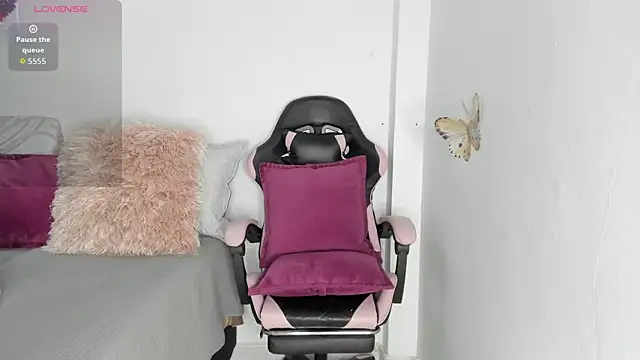 mari-ross online show from 04/10/26, 02:07