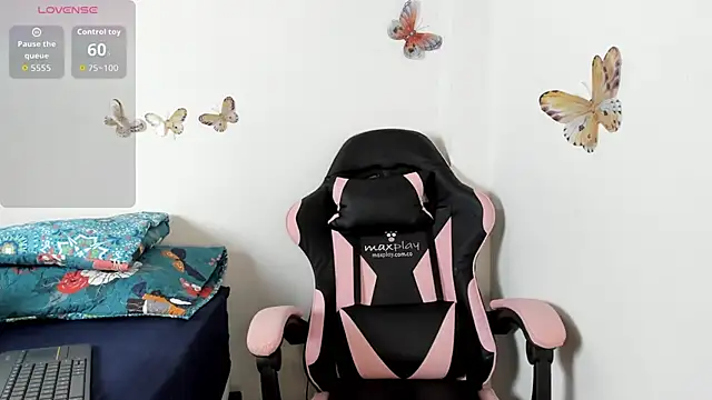 mari-ross online show from 10/29/25, 02:10