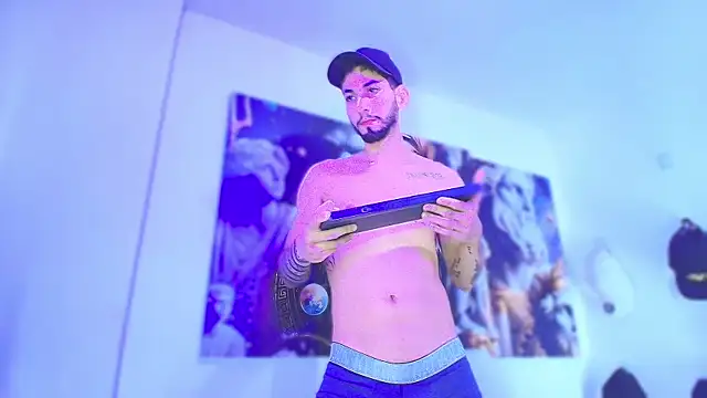 aphrodita hotaz online show from 10/10/25, 03:07