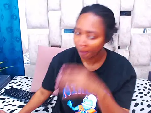 AmbarSmit online show from 09/10/25, 04:00