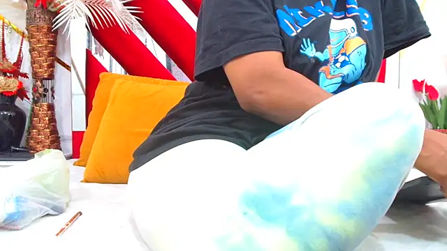 AmbarSmit online show from 11/29/25, 07:58