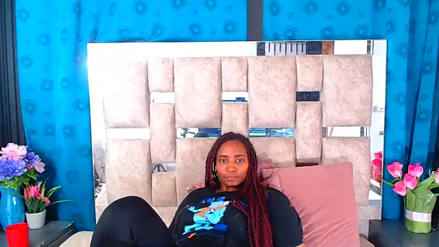 AmbarSmit online show from 11/11/25, 08:47