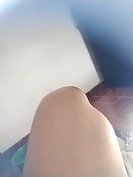 AmbarSmit online show from 10/27/25, 07:04