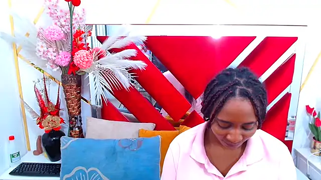 AmbarSmit online show from 11/26/25, 07:58