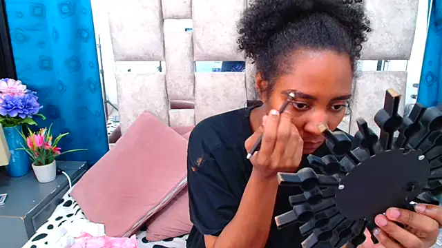 AmbarSmit online show from 09/13/25, 09:37