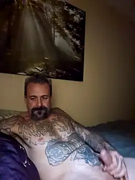 Snapshot of sethdarby chatting on 09/10/25, 01:59 sethdarby online show from 09/10/25, 01:59