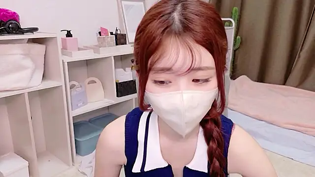 Snapshot of Ema_o0_chan chatting on 07/05/26, 05:31 Ema o0 chan online show from 07/05/26, 05:31
