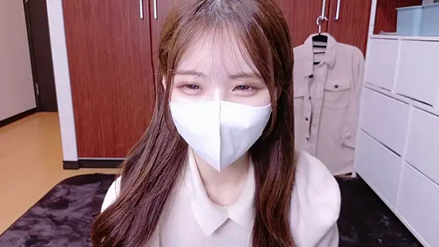 Ema o0 chan online show from 10/05/25, 11:12