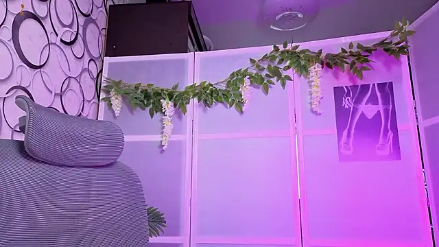 Alice dusk  online show from 03/05/26, 08:11