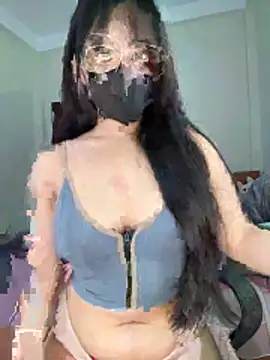 Donna11 online show from 03/10/26, 01:31