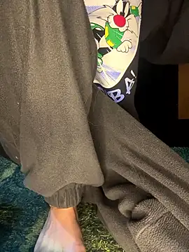 Snapshot of sunset24 chatting on 01/07/26, 12:48 sunset24 online show from 01/07/26, 12:48