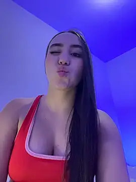 julieta rosee online show from 06/21/26, 02:39