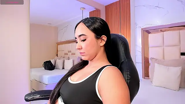 julieta rosee online show from 03/12/26, 10:03