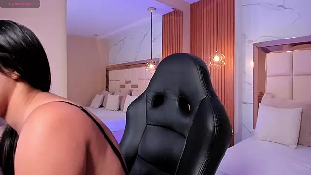 julieta rosee online show from 02/25/26, 10:09